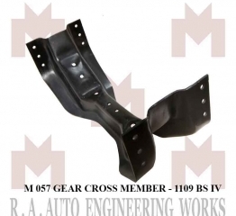 M 057 GEAR CROSS MEMBER - 1109 BS IV